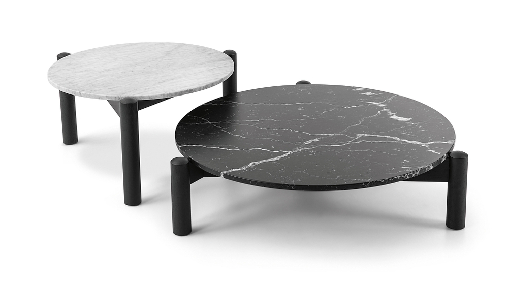 Столик Cassina TABLE À PLATEAU INTERCHANGEABLE