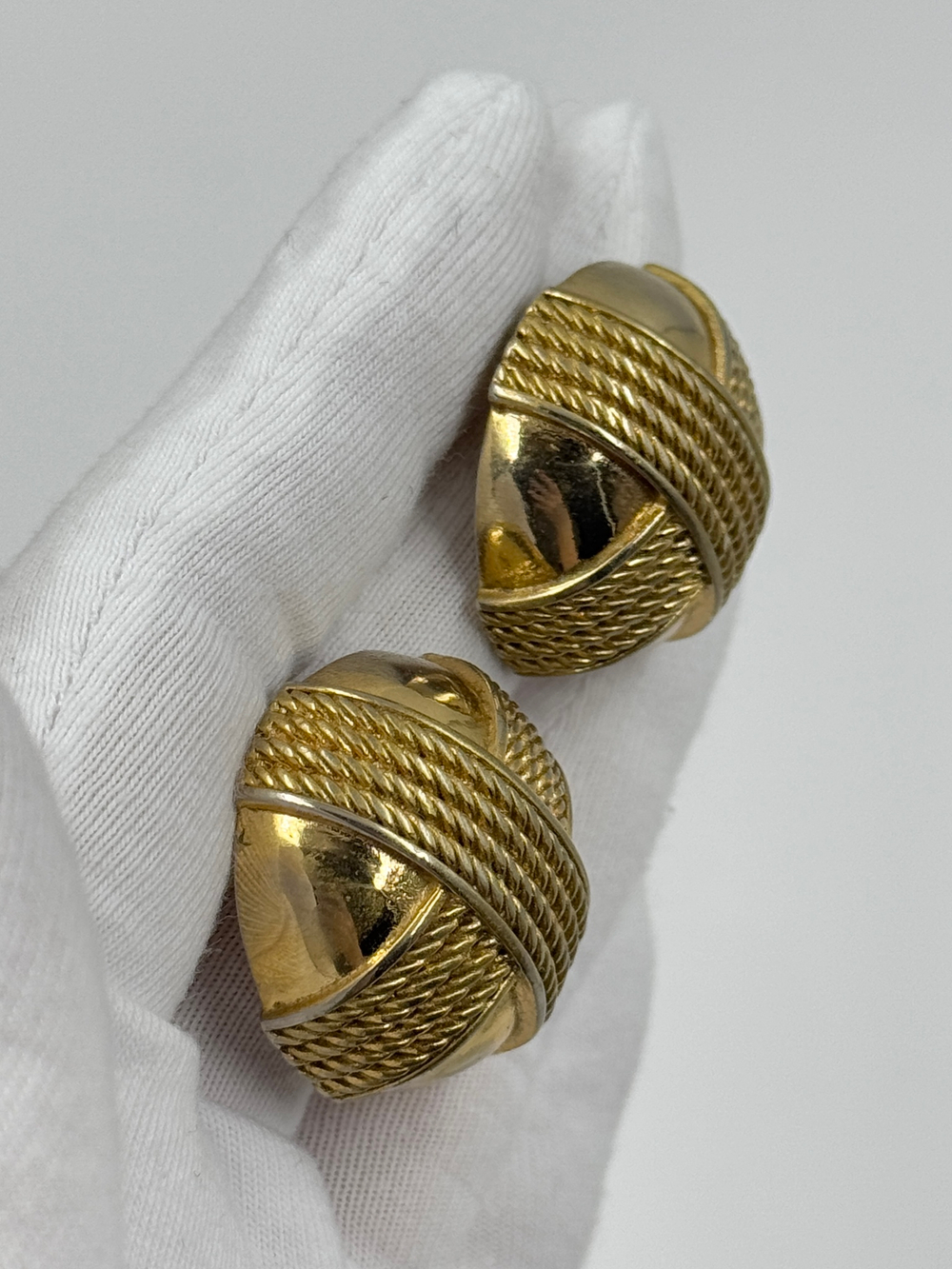 Клипсы Givenchy