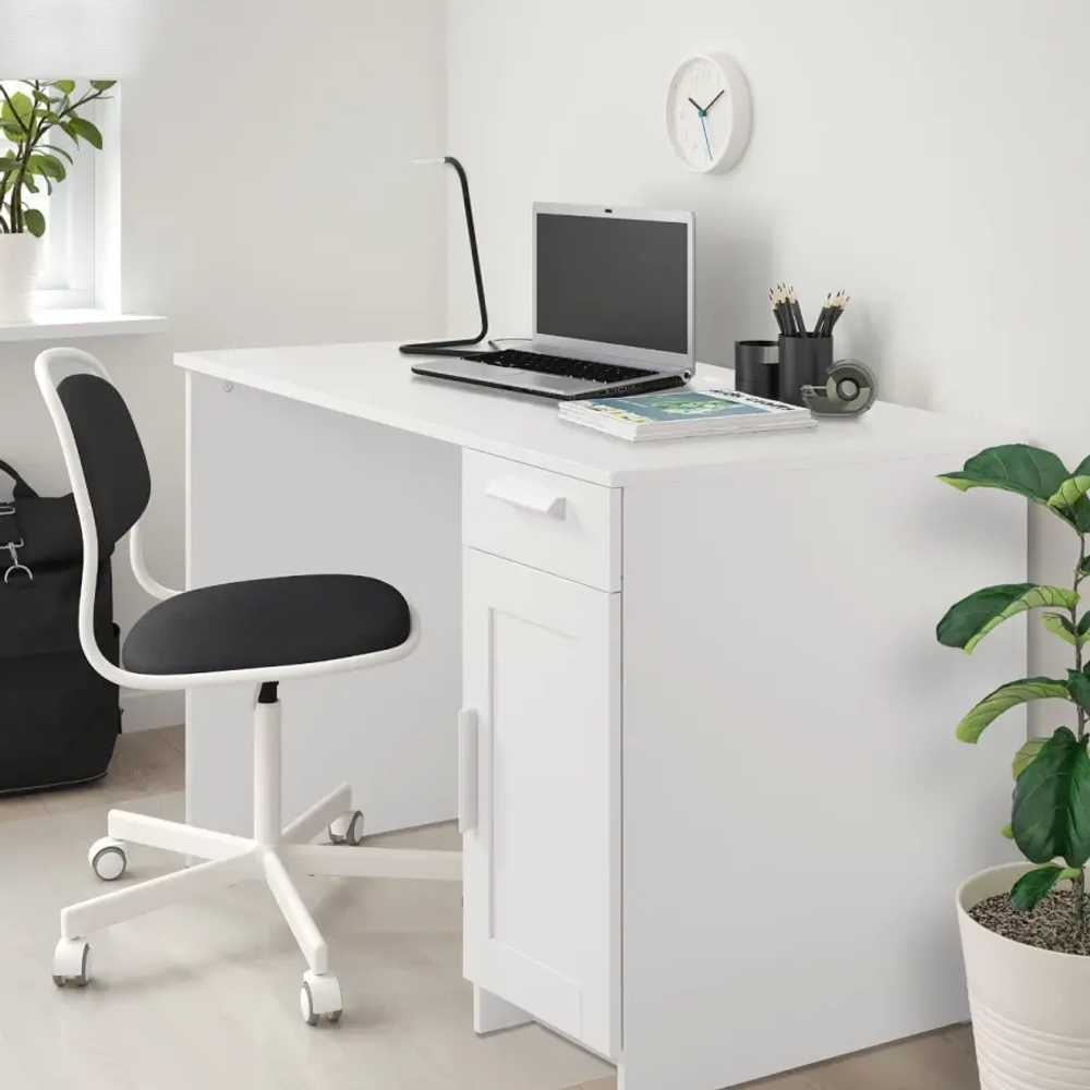 Письменный стол - IKEA BRIMNES / БРИМНЕС ИКЕА,  120х65 см,   белый
