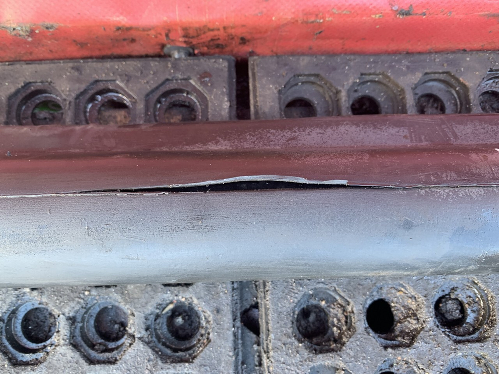 Цилиндр подъема кабины