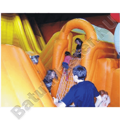 Коммерческий надувной батут "Ракета" 20*10*7 м