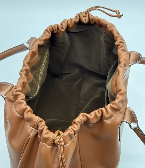 Сумка CELINE Cabas Drawstring Cuir Triomphe