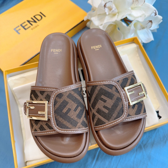 Fendi Slides