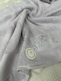 Пол Кит Бан ХАСАВЮРТ Придан