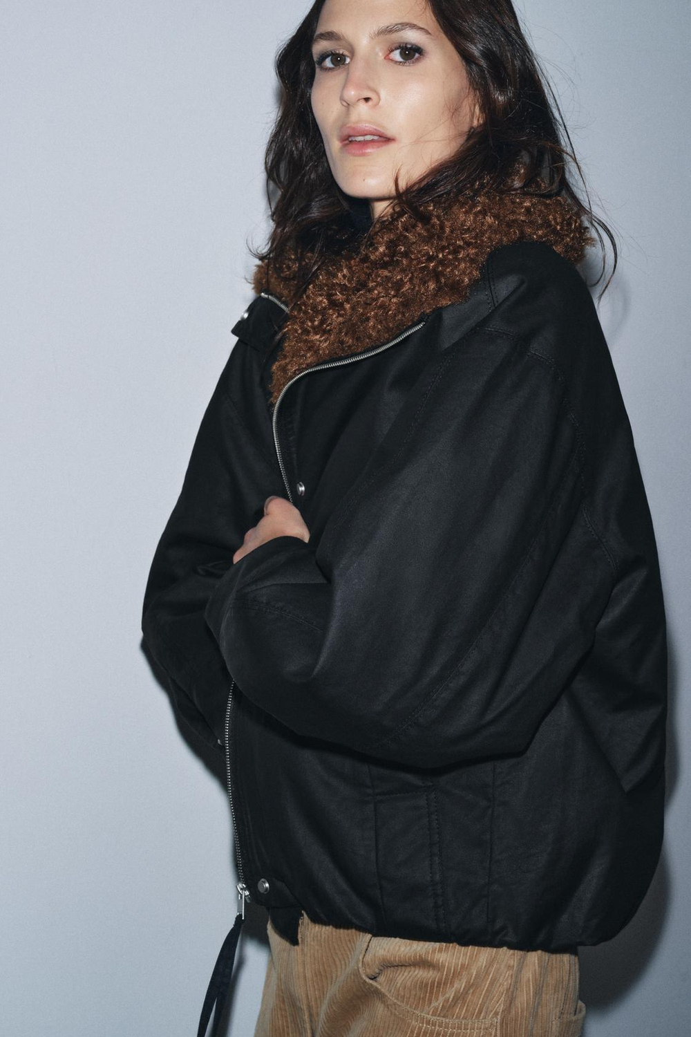 ZARA БОМБЕР ИЗ ИСКУССТВЕННОЙ ОВЧИНЫ — ZW COLLECTION, ЧЕРНЫЙ