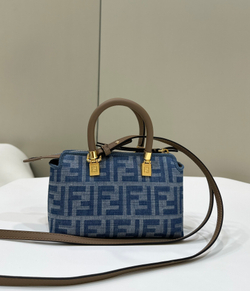 Fendi By The Way Mini 20 cm