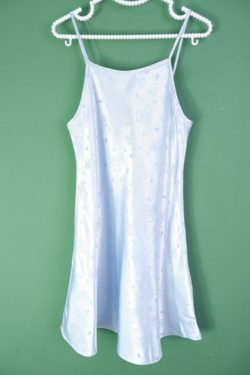 Сорочка MOMU нежная для сна 40 размер