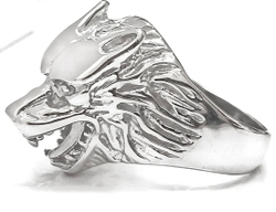 Ювелирное кольцо из серебра"Волк"