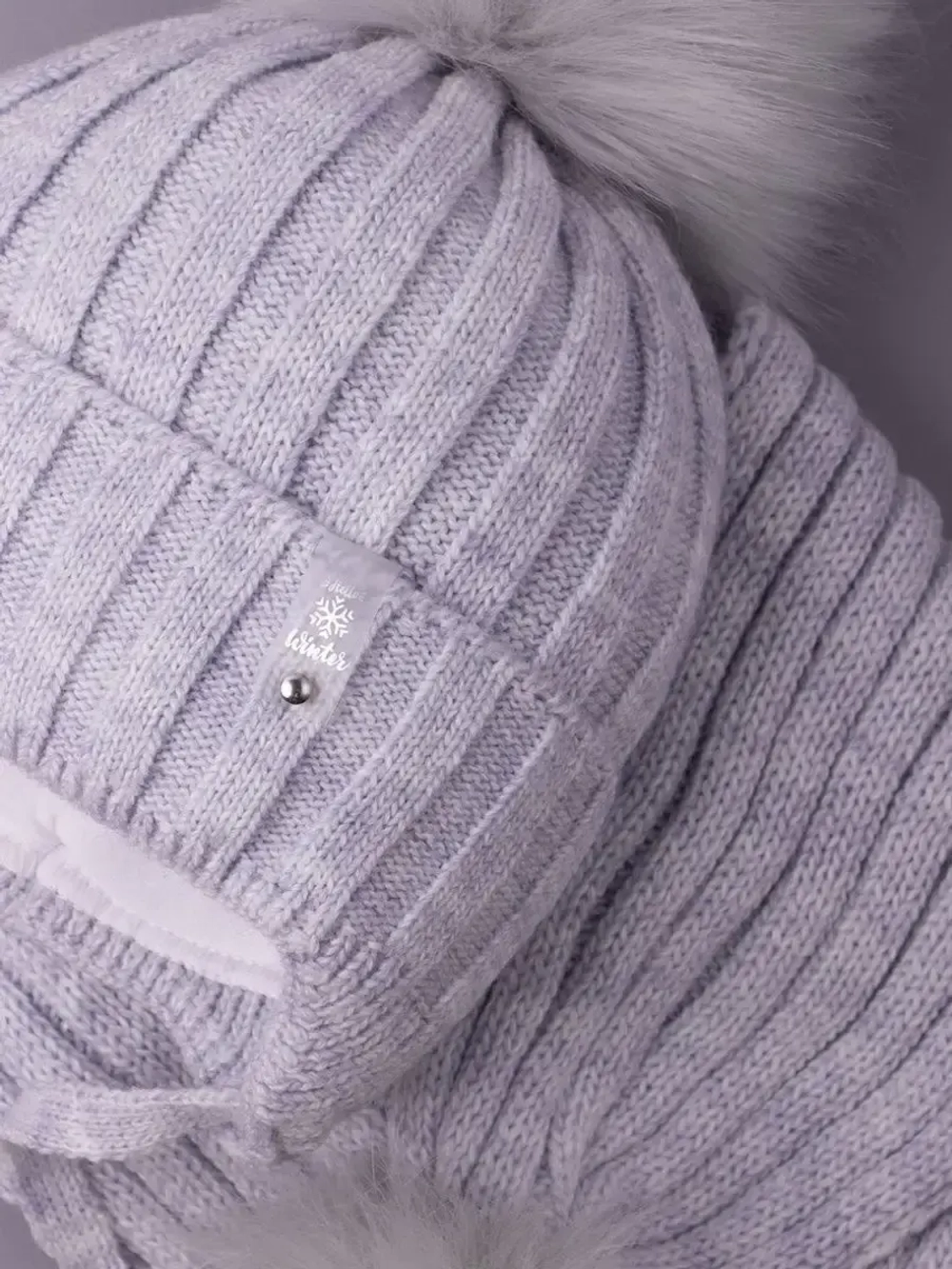 Шапка детская зимняя с помпоном и шарф