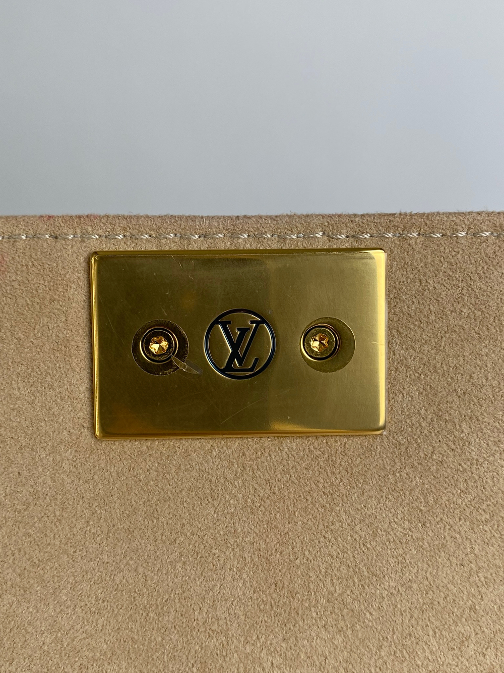 Сумка Louis Vuitton Montaigne