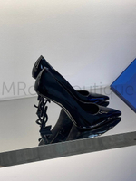 Туфли лодочки Opyum Yves Saint Laurent с фигурным каблуком