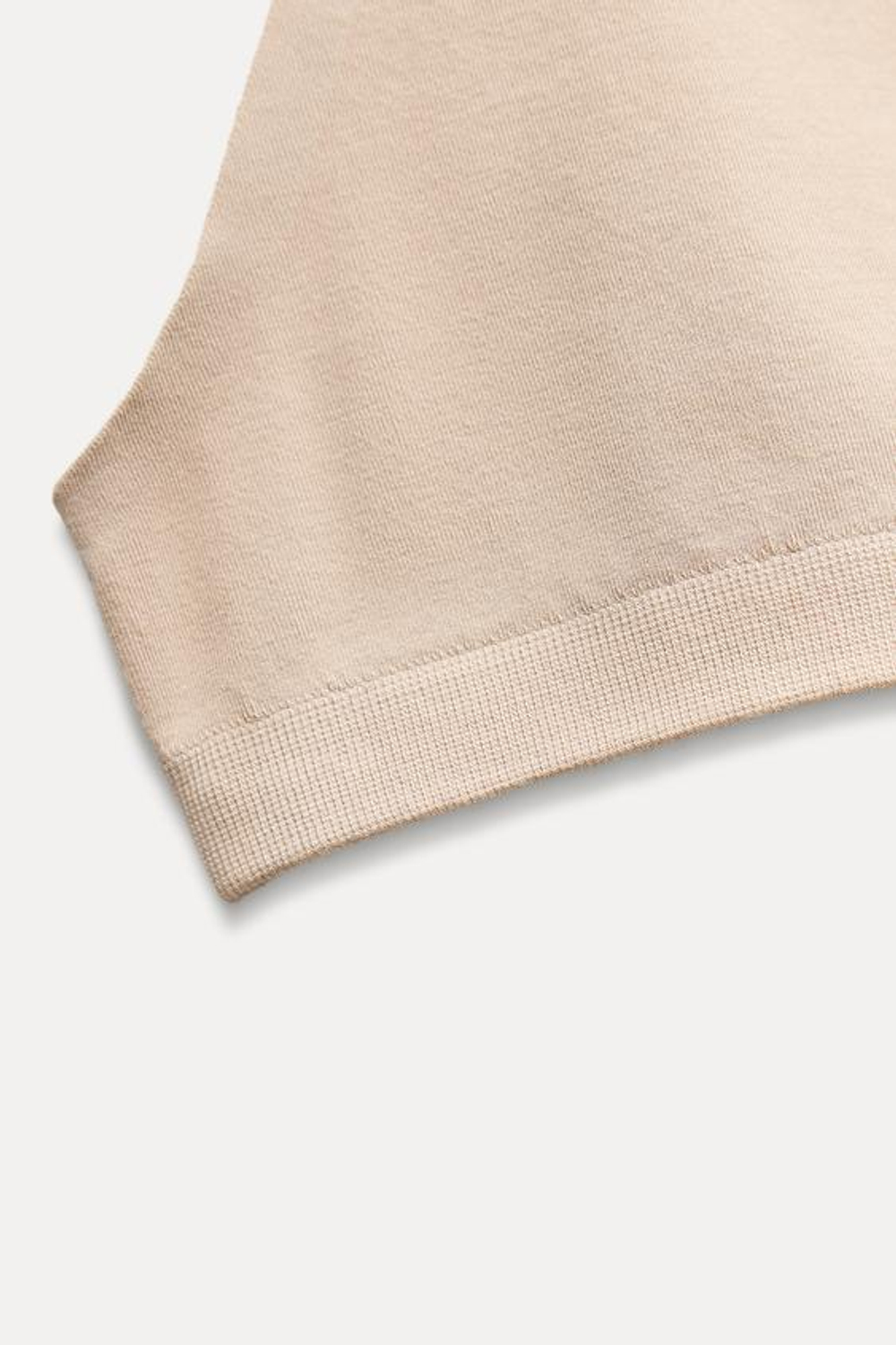 ZARA БЮСТГАЛЬТЕР SEAMLESS С БРЕТЕЛЯМИ, БЕЖЕВЫЙ