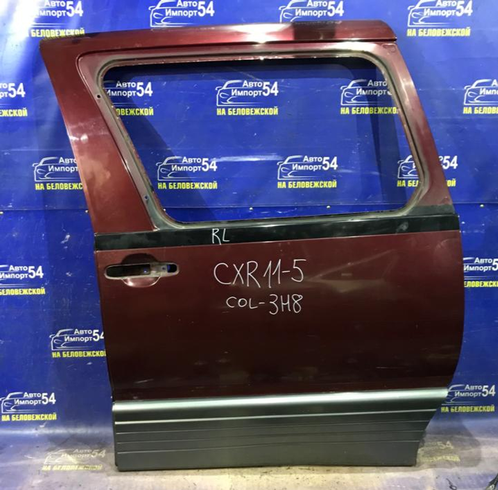 Дверь задняя левая TOYOTA ESTIMA 1992