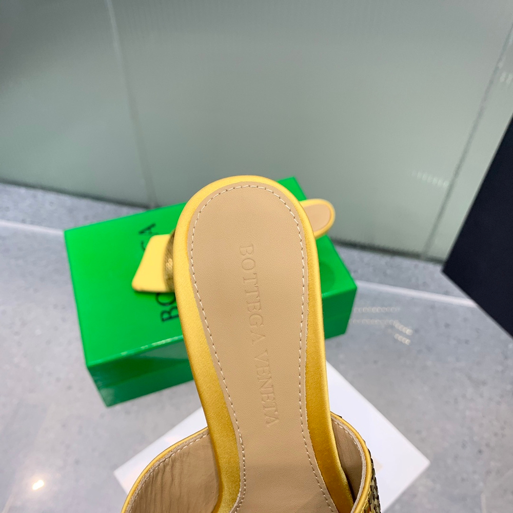 Bottega Veneta Stretch Mule 9 cm