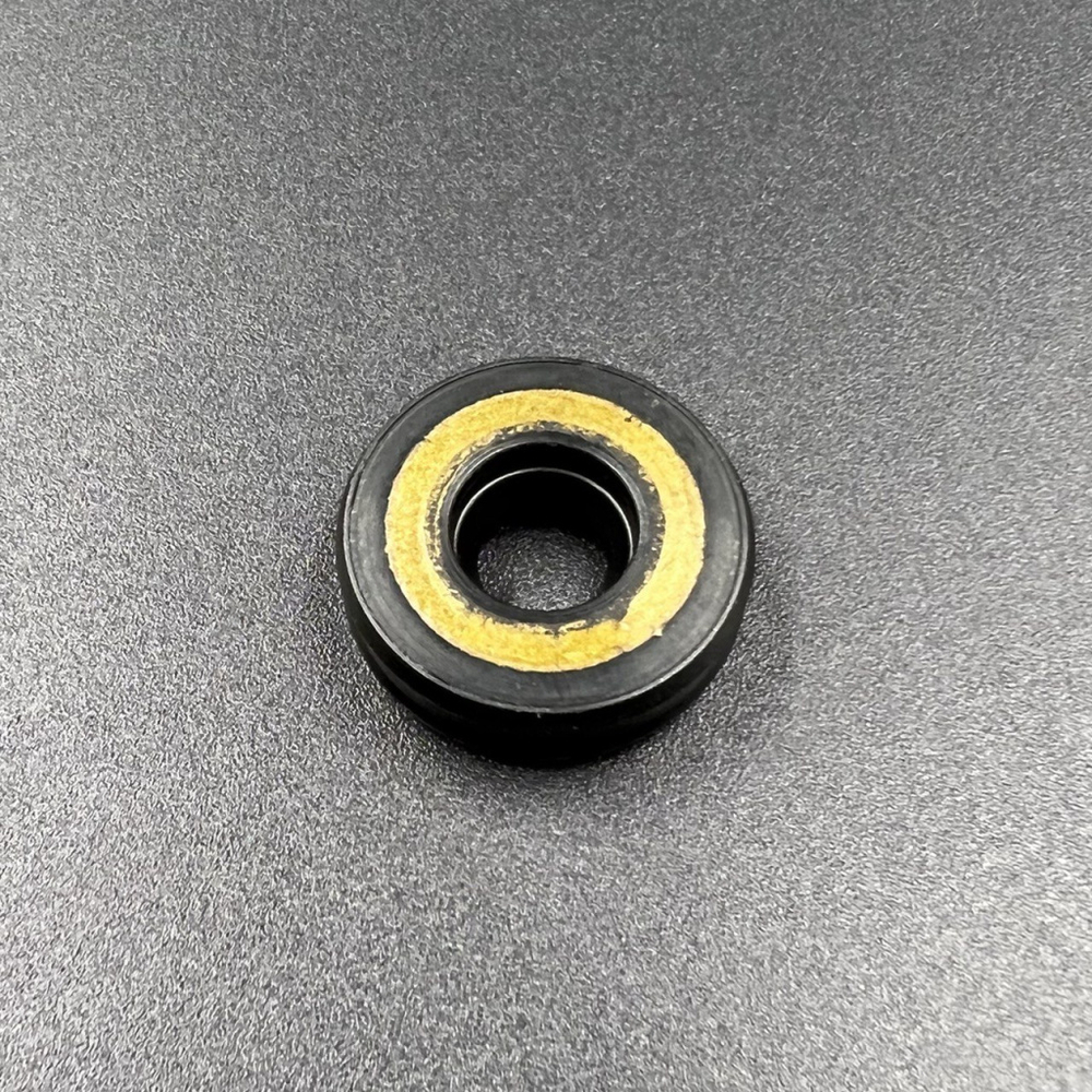 Сальник вала передач Kacawa для SUZUKI DF70-250, 8х22х7