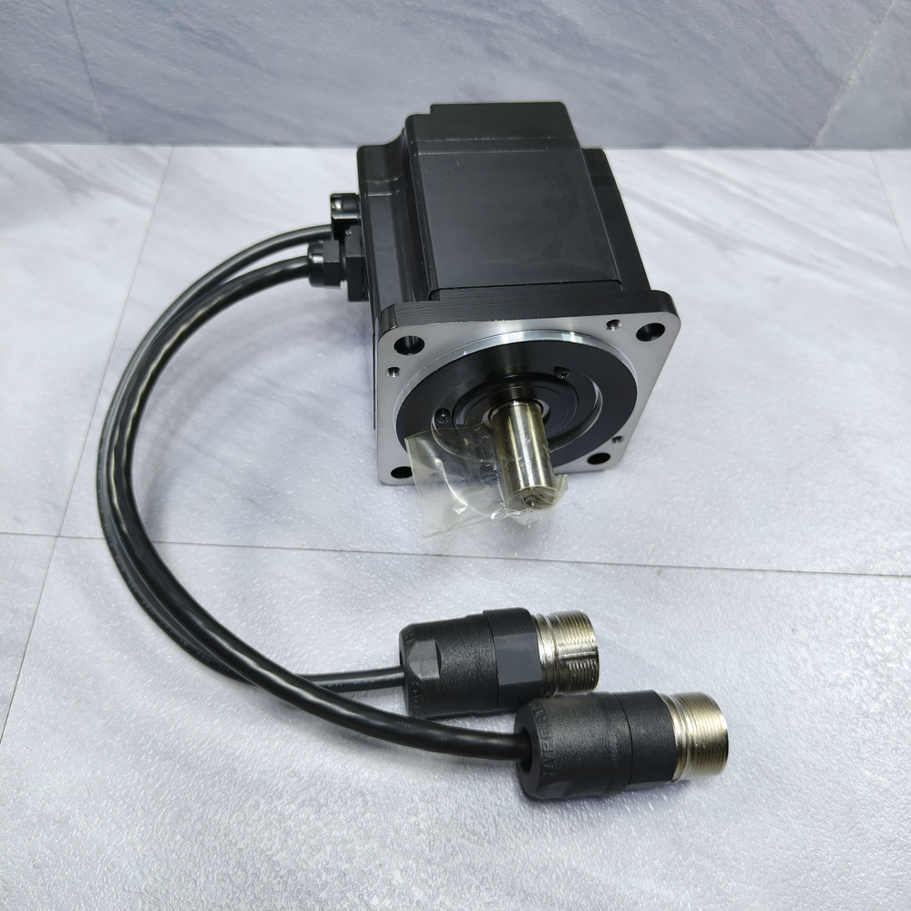 Yaskawa SGMPH-04AAA61D-0Y - Мотор