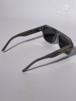 Солнечные очки Christian Dior