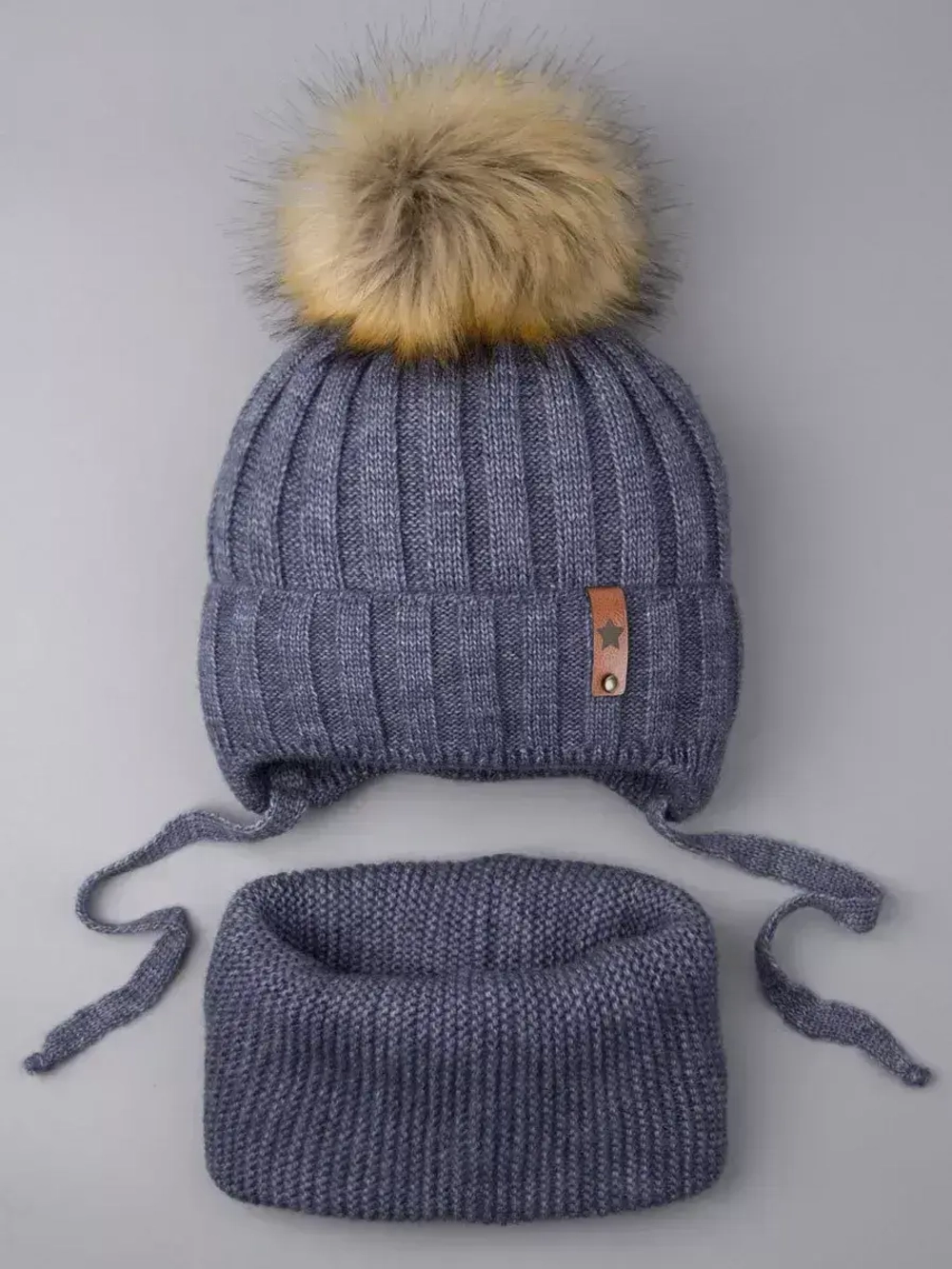 Шапка для мальчика зимняя и снуд