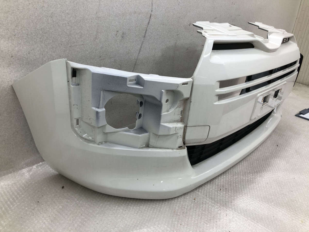 бампер передний Toyota Probox NCP165 NSP160