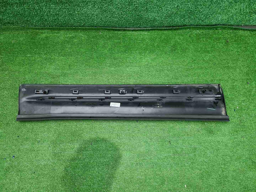 Накладка двери правая Mercedes GLB X247 (19-нв)