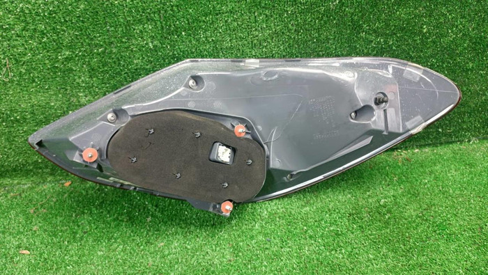 Фонарь левый Mercedes C W205 (2014-2018)