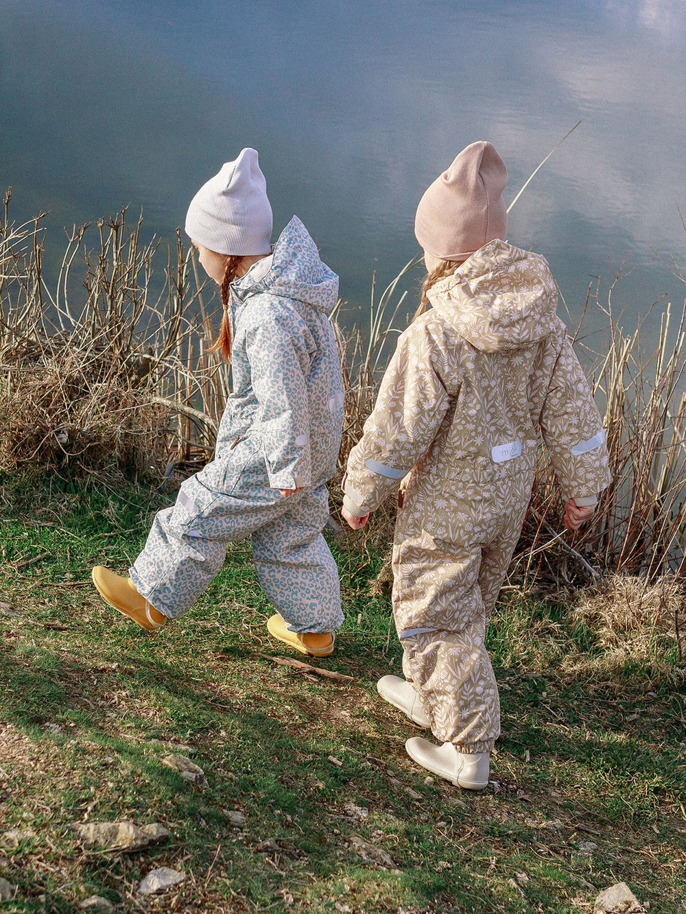 Комбинезон мембранный демисезонный Mjölk Caramel Flowers, утеплитель 150гр/м2