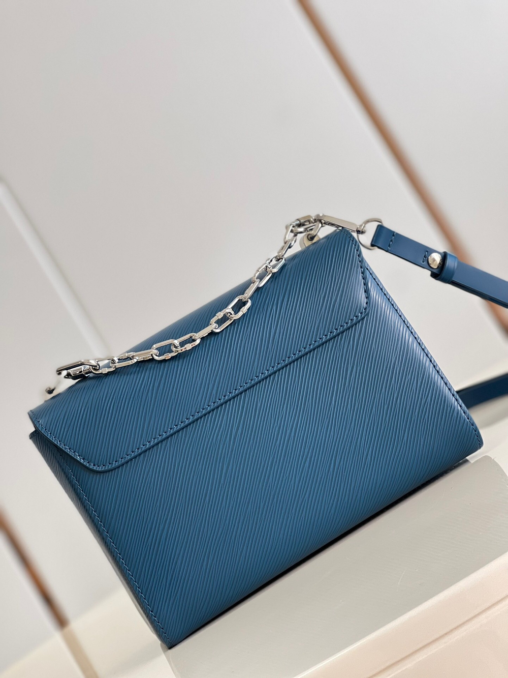 Louis Vuitton Twist MM