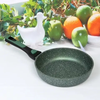 Сковорода «BAROLY» GREEN 22см индукционная каменная крошка, съемная бакелитовая ручка