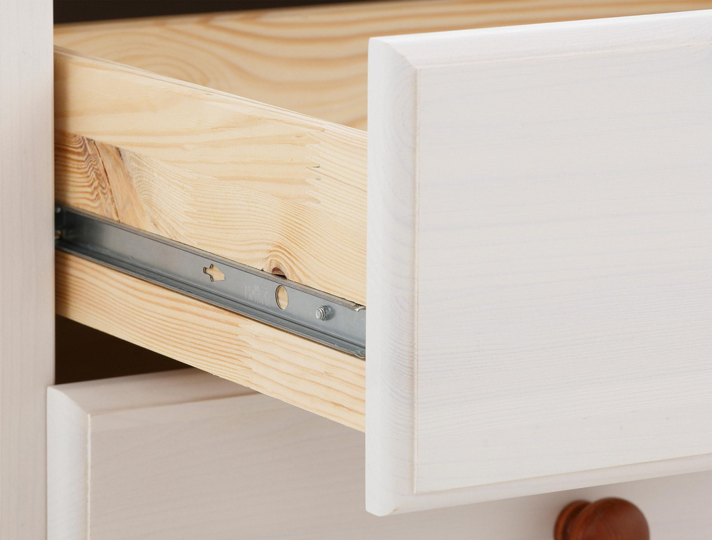 Шкаф распашной