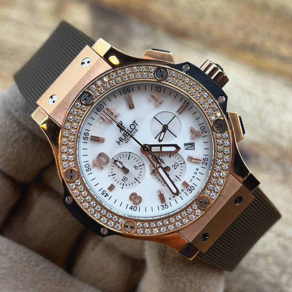 Часы Hublot
