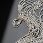 Жемчуг культивированный овальный, белый, 2,5*3,5-4мм