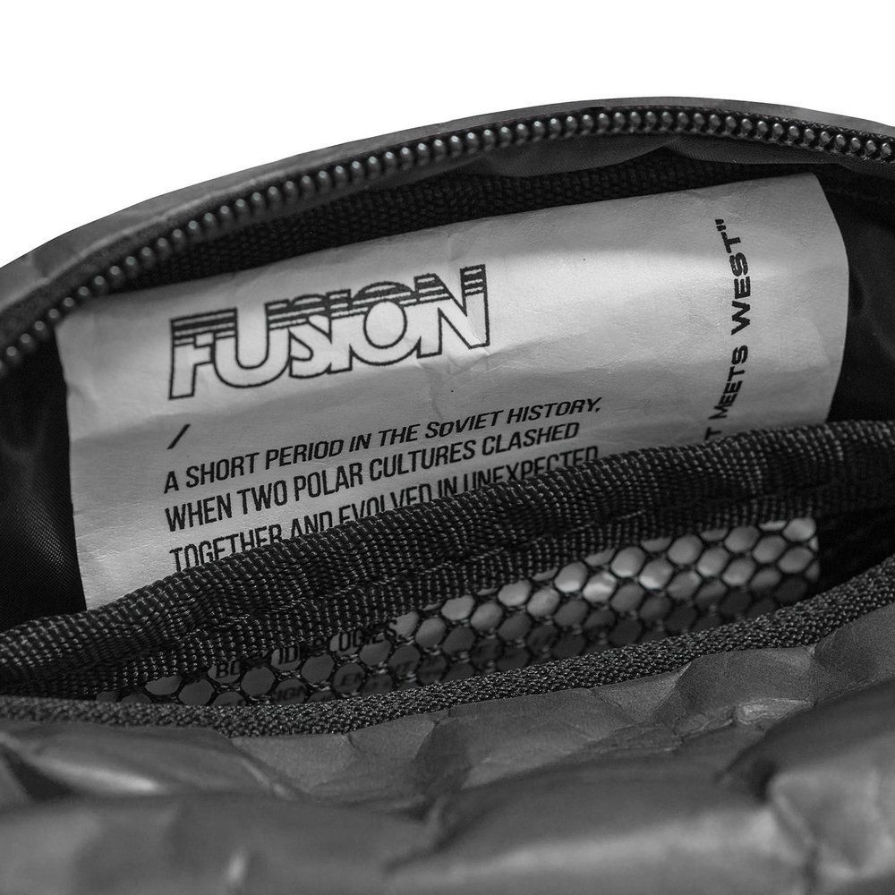 Сумка поясная Glasnost