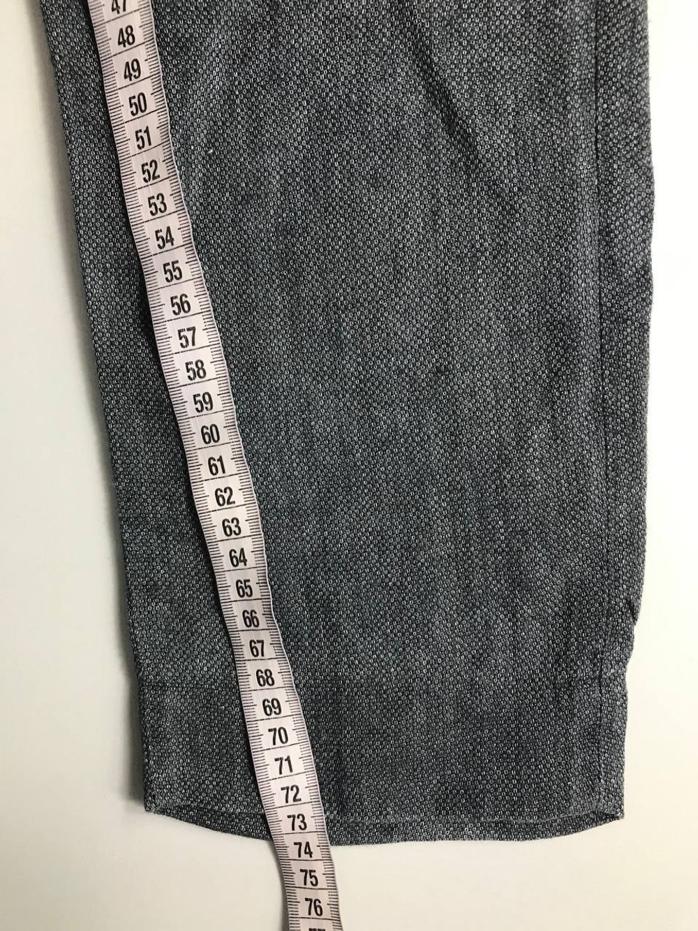 Брюки Massimo Dutti для лаконичного образа, маркировка 34, визуально на 40 размер