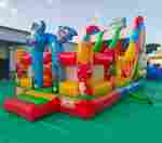 Коммерческий надувной батут «Драконы в тропиках», 8*4*5 м