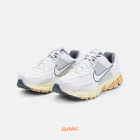  Кроссовки Nike Zoom Vomero 5 