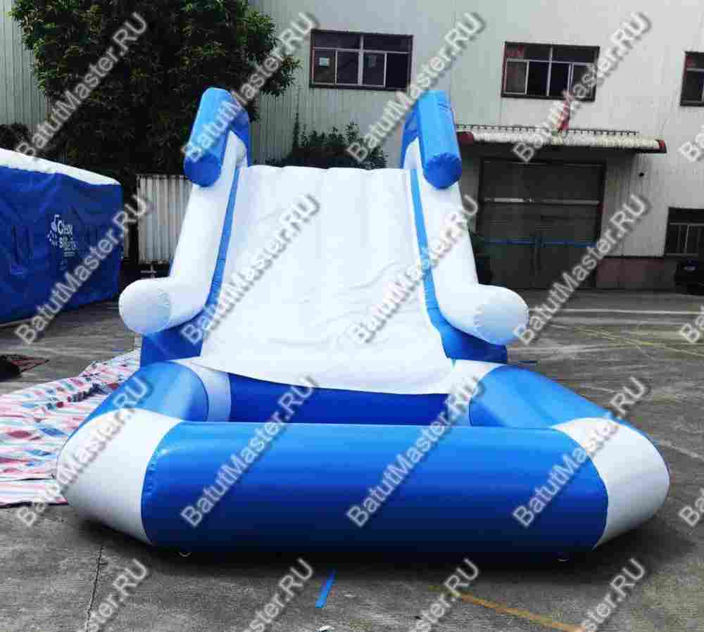 Надувная водная горка «Пляжная», 10*2,5*3 м, герметичная бело-синяя