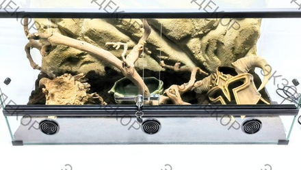 Полный комплект для содержания змеи. Террариум 90х40х40 и всё необходимое для содержания.