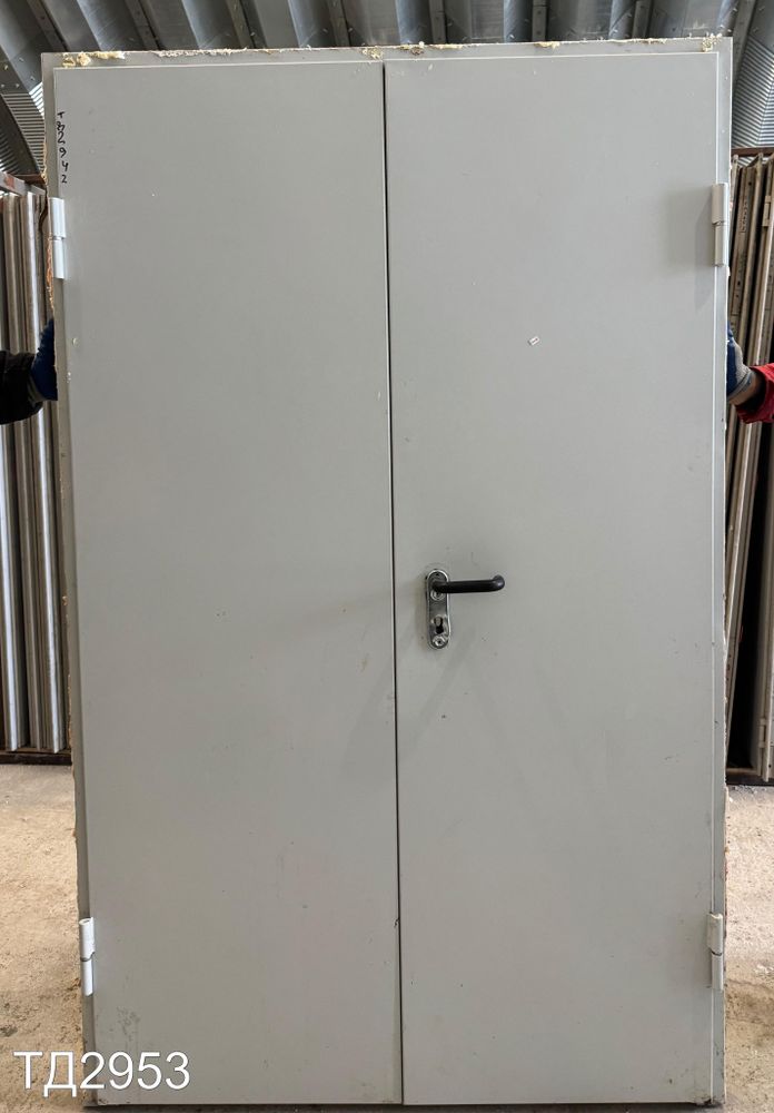 Дверь Металлическая Б/У 1980(в) x 1230(ш)