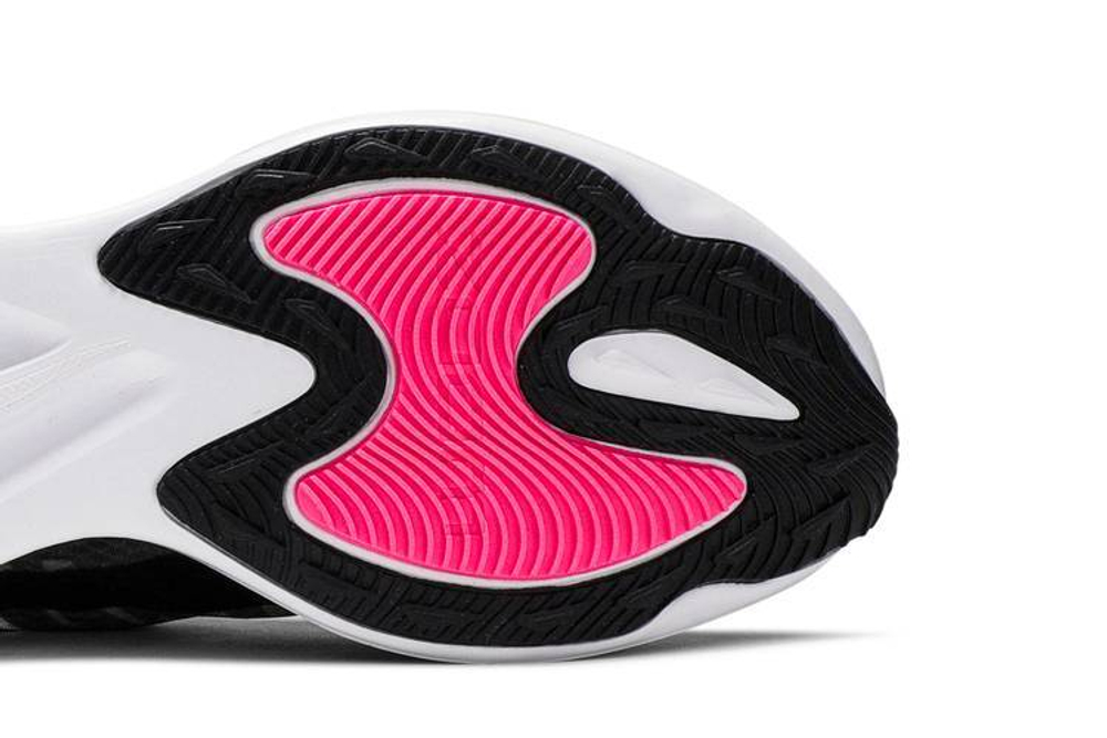 Кроссовки Nike Zoom Gravity 1