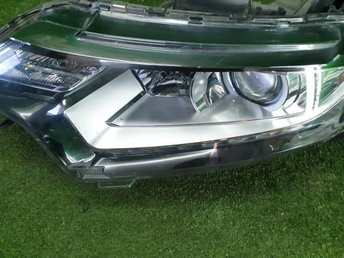 Фара левая Mitsubishi Outlander 3 (2015-н.в.) галоген