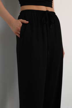 Брюки трикотажные черные