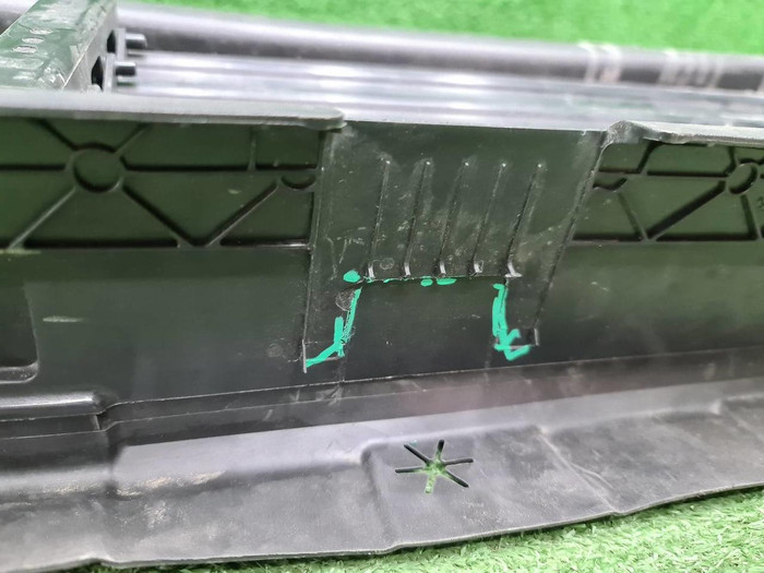 Воздуховод радиатора Lixiang L7 (2022-н.в.)