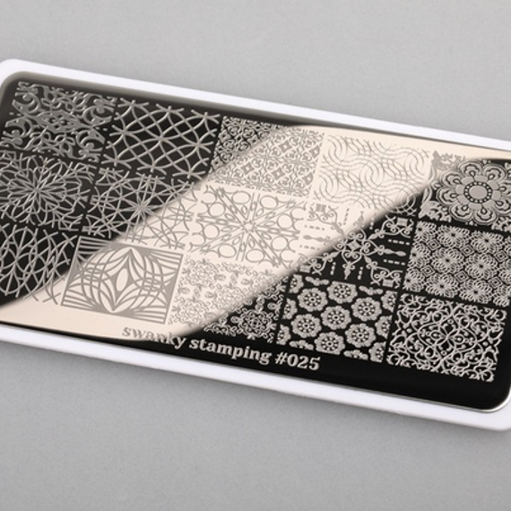 Пластина Swanky Stamping №25