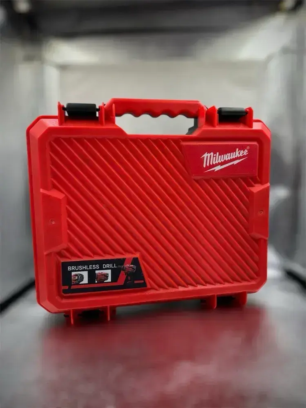 Big Case Дрель-шуруповерт, 18 В, 70 Нм, 2 АКБ