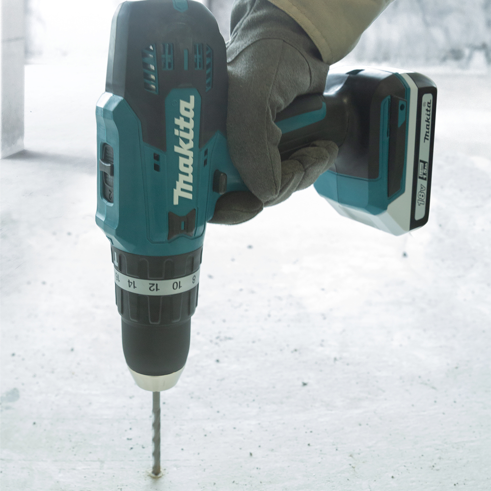 Аккумуляторный ударный шуруповерт Makita HP488DWE