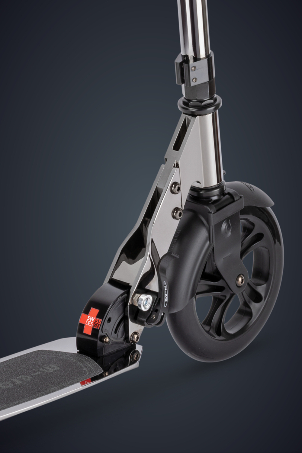 Самокат Micro Classic неохром черный