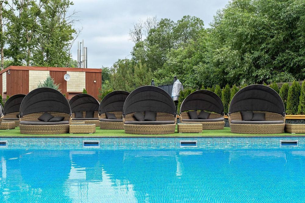 "Стильяно" плетеная кровать круглая, цвет соломенный