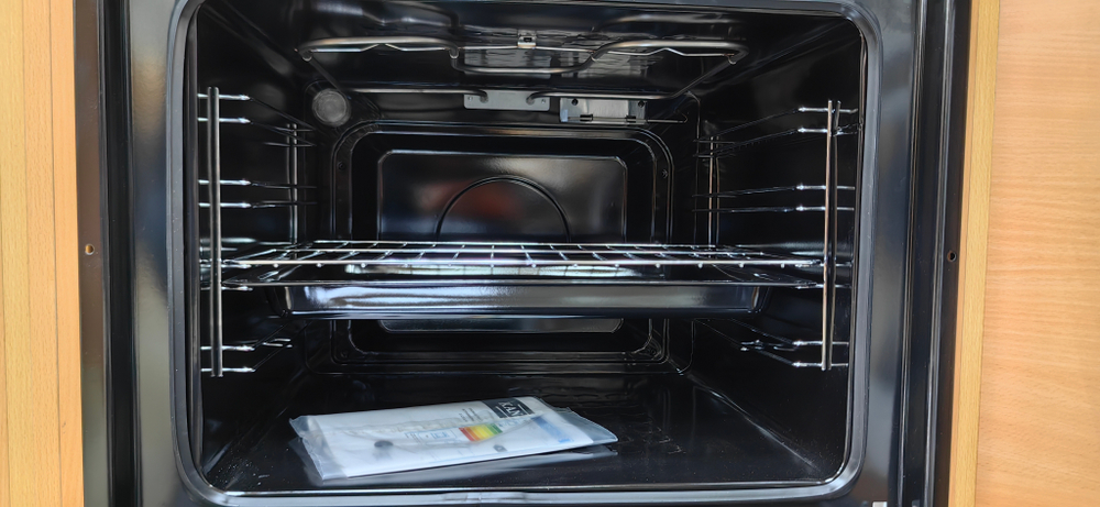 электрическая духовка O 525 S