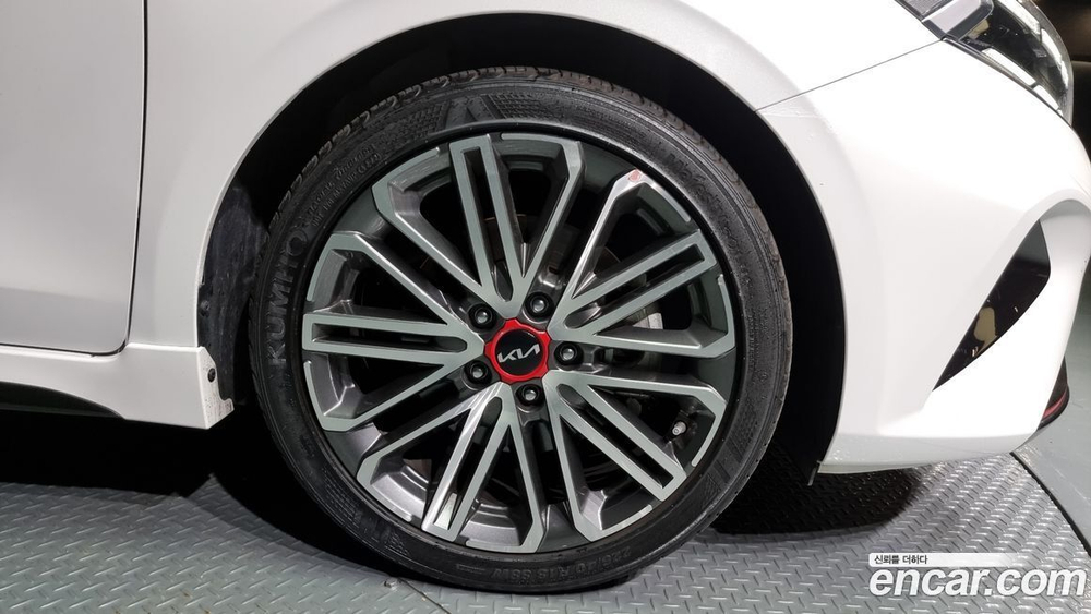 Kia The New K3 2 Generation 1.6 Turbo GT 5 даерей (11.2022)
