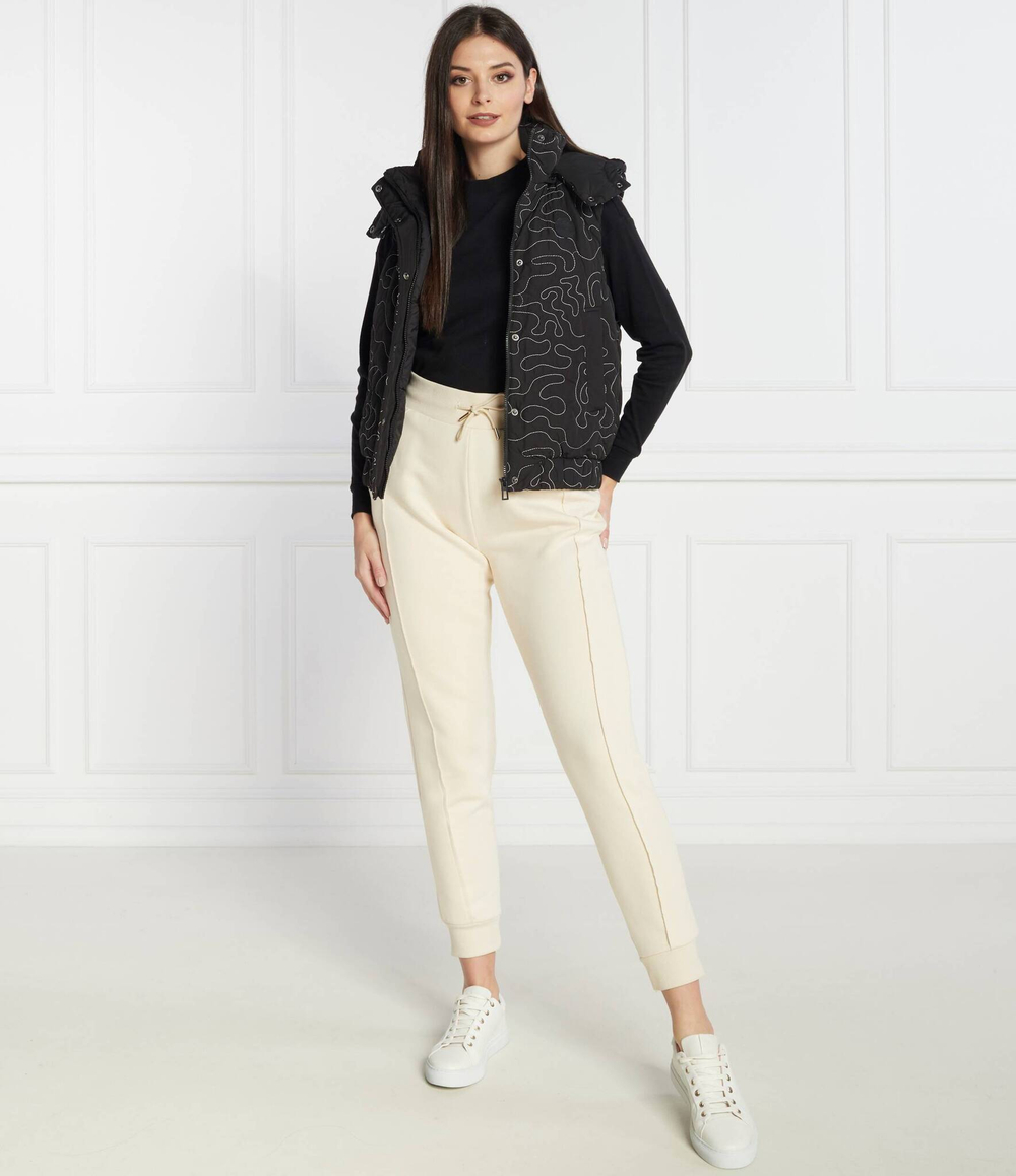 Пуховая безрукавка Desigual - черный(23WWEW15)